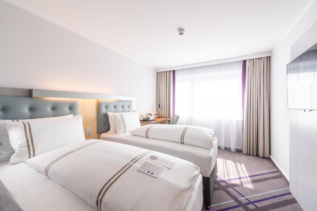Premier Inn Stuttgart Airport Лайнфельден-Эхтердинген Экстерьер фото