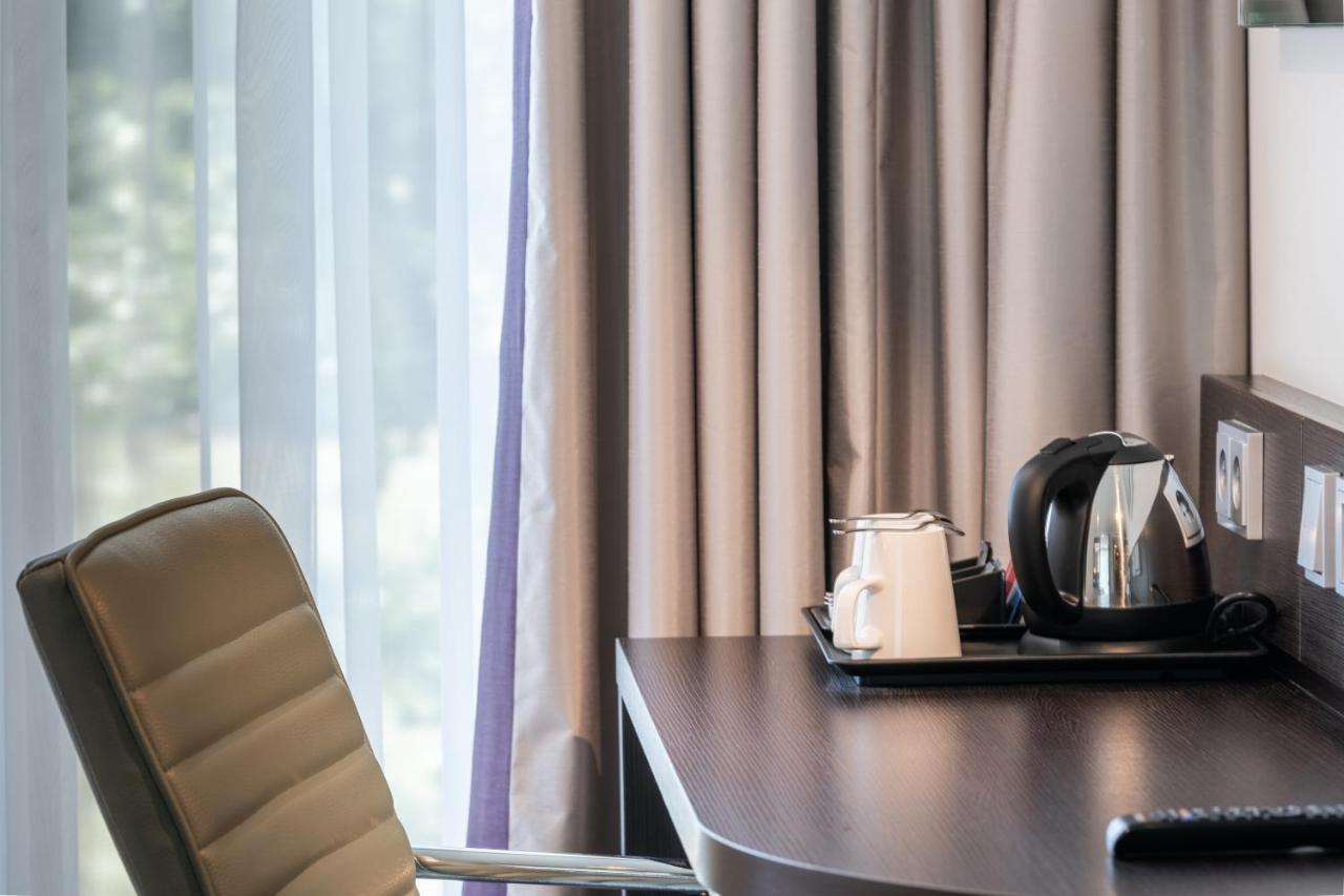 Premier Inn Stuttgart Airport Лайнфельден-Эхтердинген Экстерьер фото